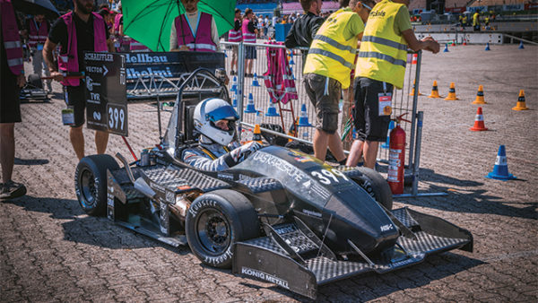 Karlsruhe University Student team uses Simcenter FLOEFD to create Formula One race car prototype