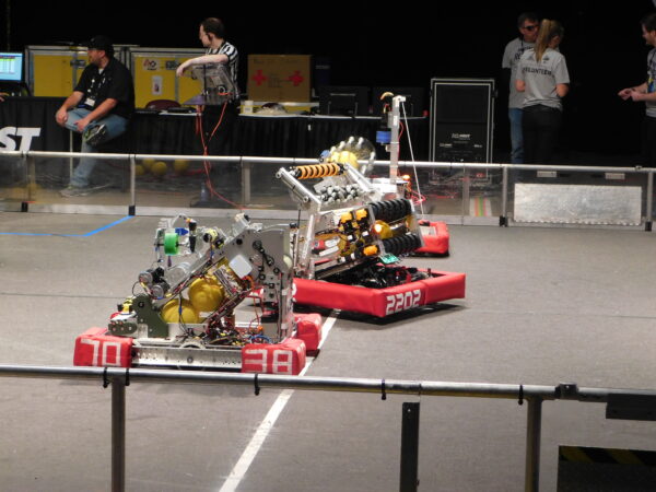 Interview with FIRST Team 7038, The Pizza Pi’s – Finding your Passion in a Pandemic