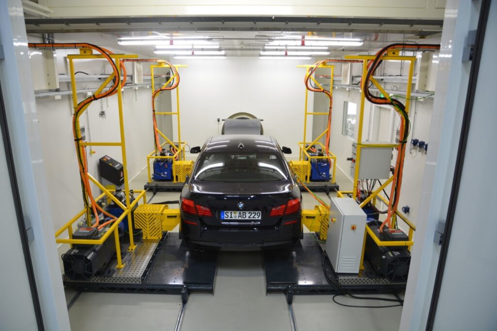 This picture is taken at the VEM test facility in Lyon, France. The Chengdu VEM lab will have a similar setup.