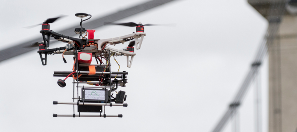 Remote inspection by drones on the Port à l'Anglais bridge in Vitry Sur Seine.