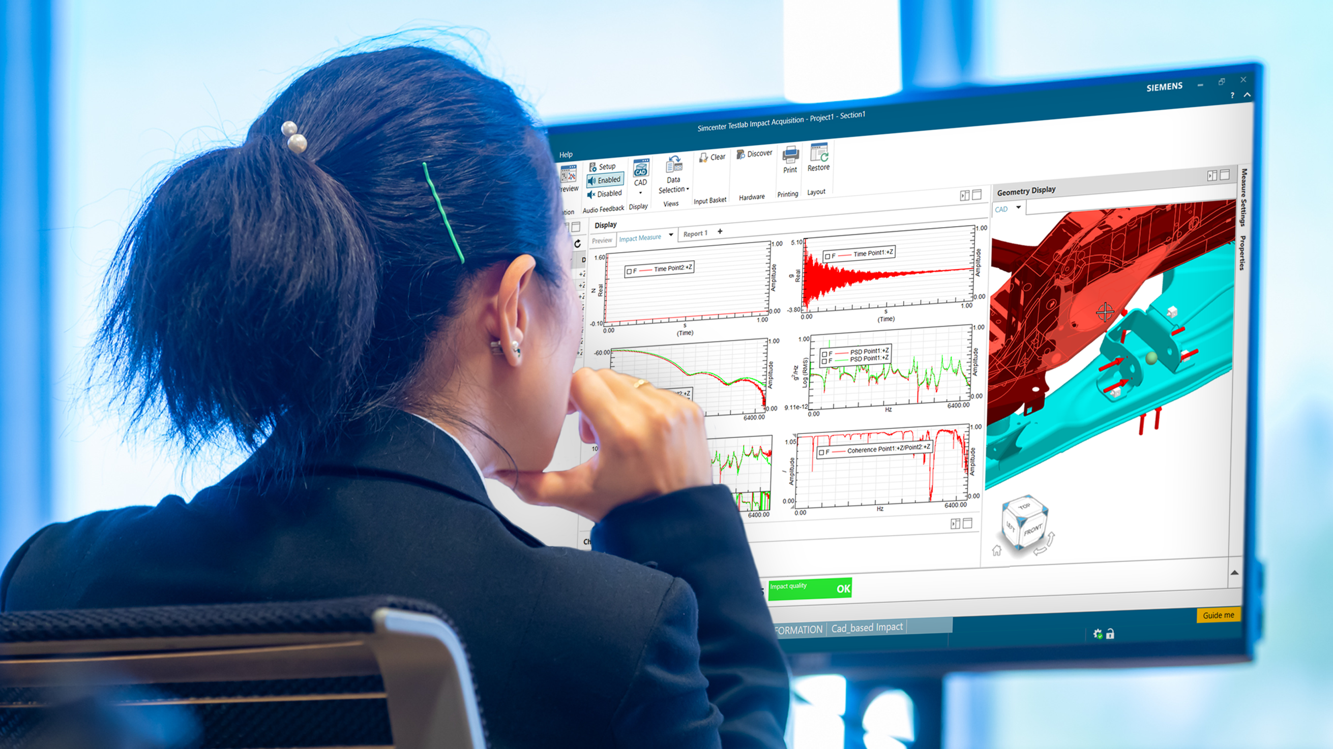 An engineer analyzing measurement data from a physical test using Simcenter Testlab Neo 2306