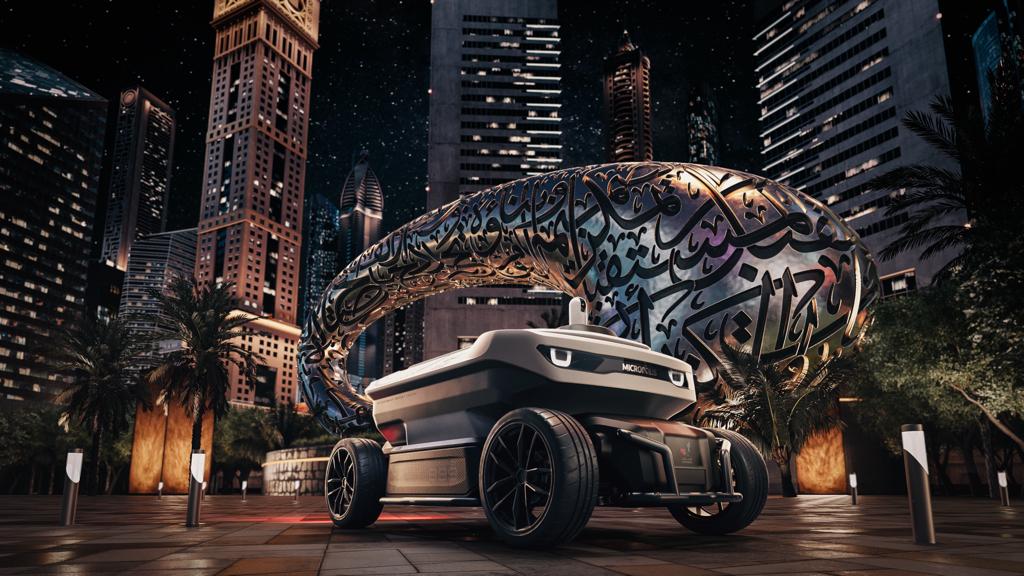 Autonomous robot on street in Dubai