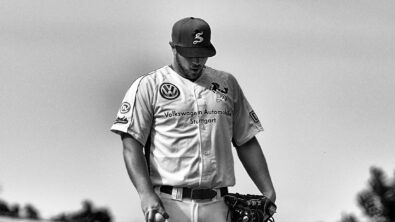 Massingham pitching for the Stuttgart Reds in 2015.